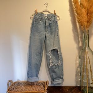 Urban Outfitters high rise baggy jean size 25